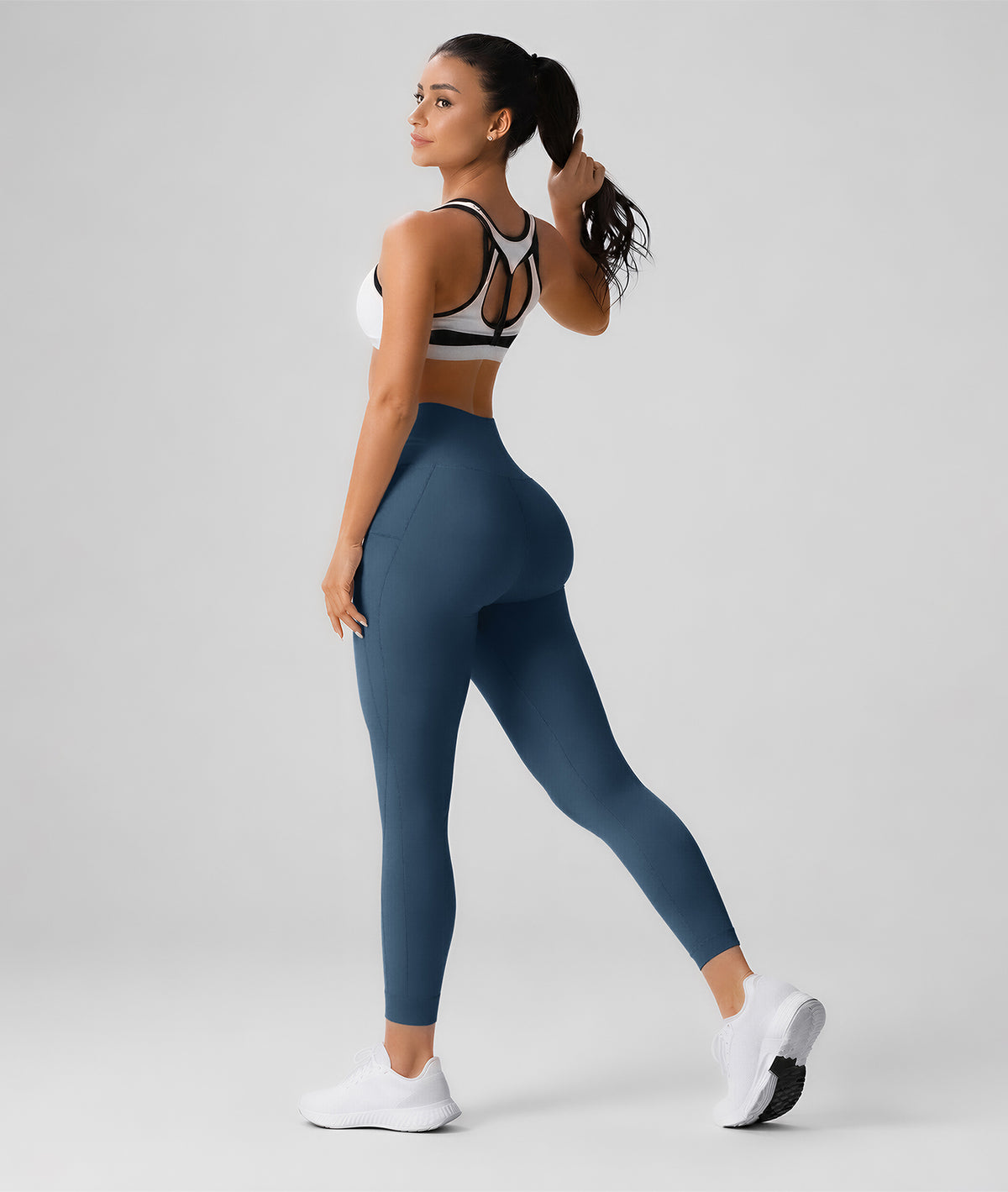 High-Waisted Leggings with Pockets – Women’s Activewear
