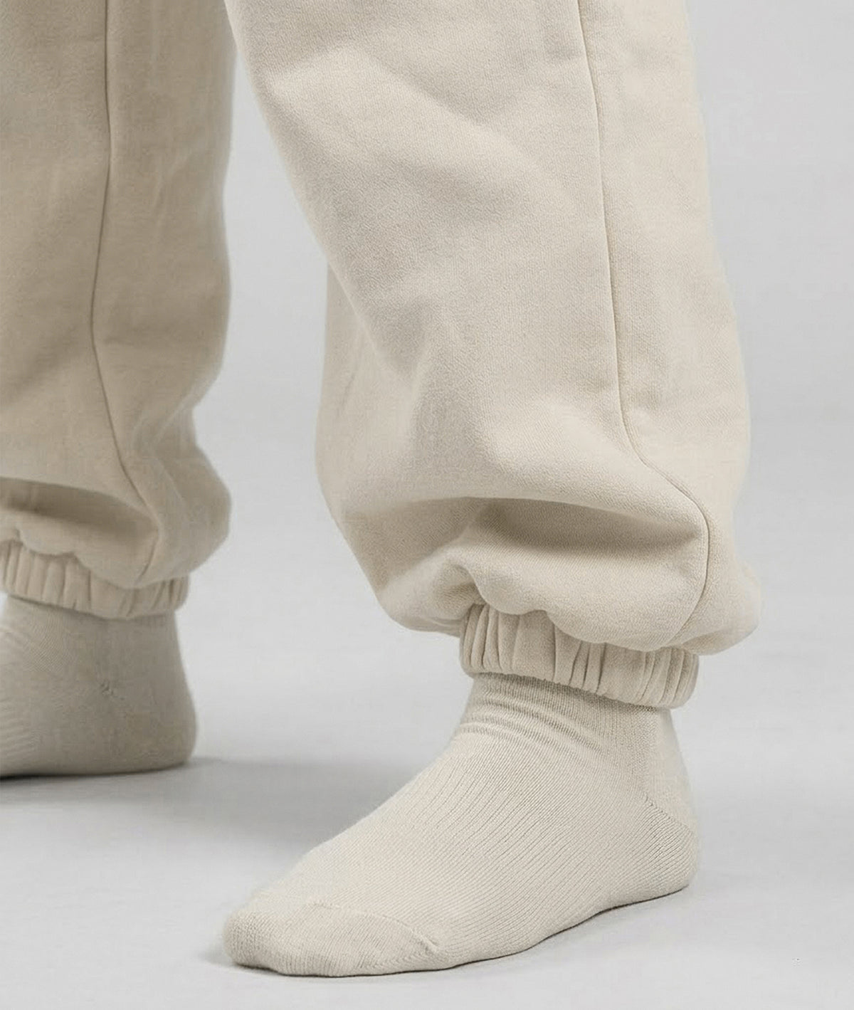 Signature Fit Sweat Pant - Premium Brushed Fleece Straight-Leg Lounge Pants